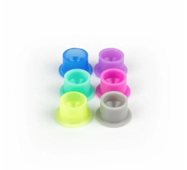 Cups de Silicona Colores (100 Unds)