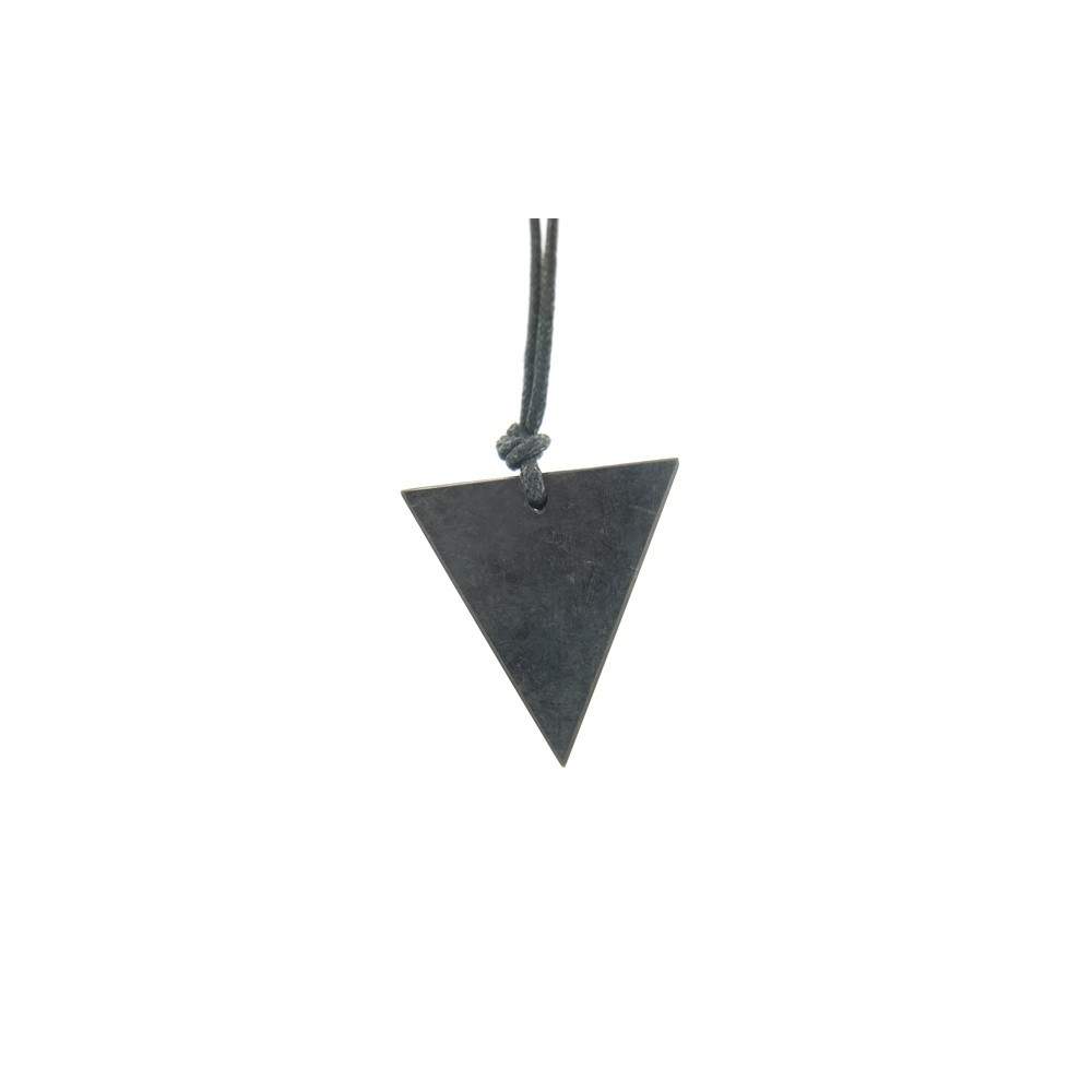 Colgante de Shungit Triángulo Femenino